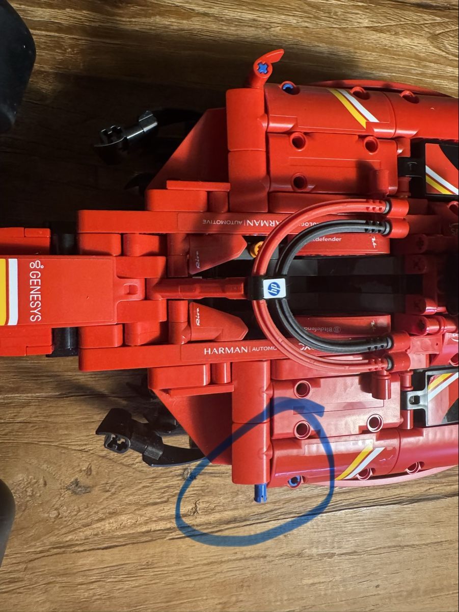 Lego Kit di costruzioni: LEGO Ferrari 42207 – Usato da Uttwil venduto da Jan__94 3