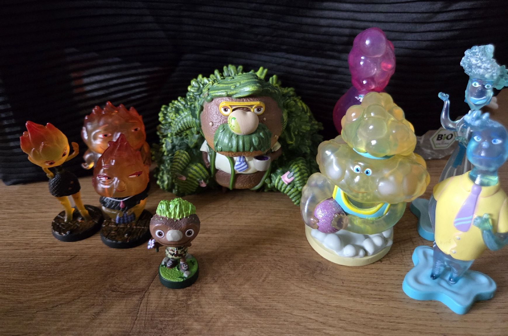 Figuren: Elemental Figuren Set Disney Pixar 9 Stk  – Gebraucht aus Allschwil von Dayami