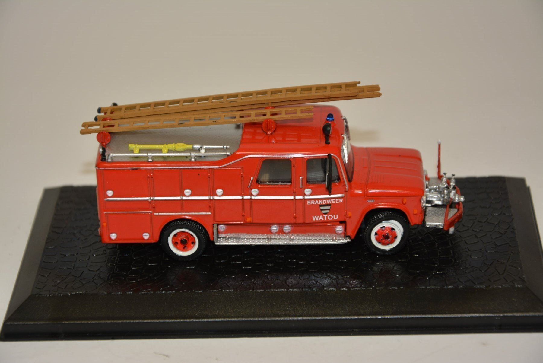 Kit di modellismo & Modellini statici: Dodge D-500 , Feuerwehr , 1:76 – Nuovo e nell'imballaggio originale da Goldach venduto da Feivel9 5