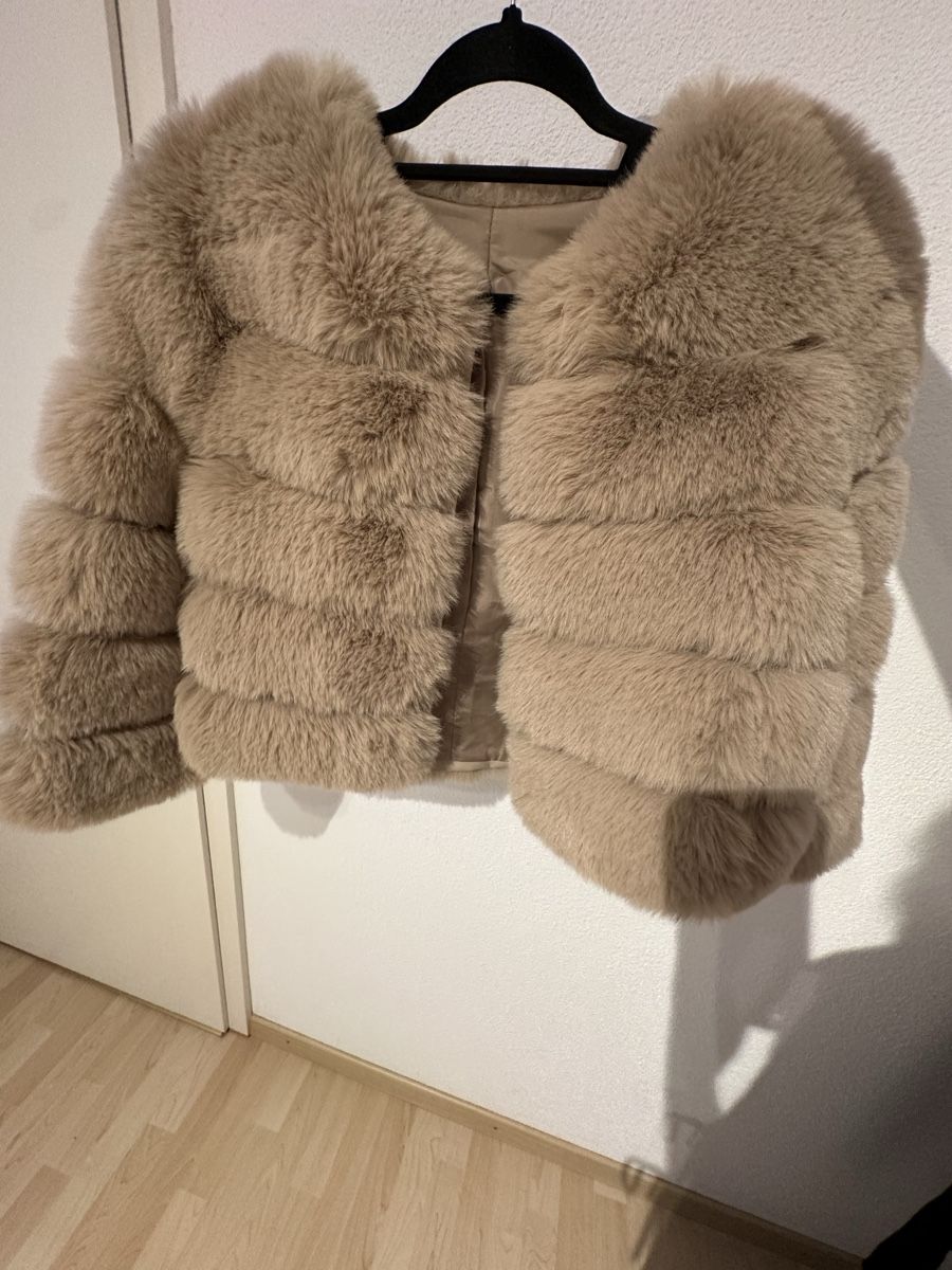 Giacche: Kunstfell Jacke, beige✨ – Usato da Remigen venduto da ana_no