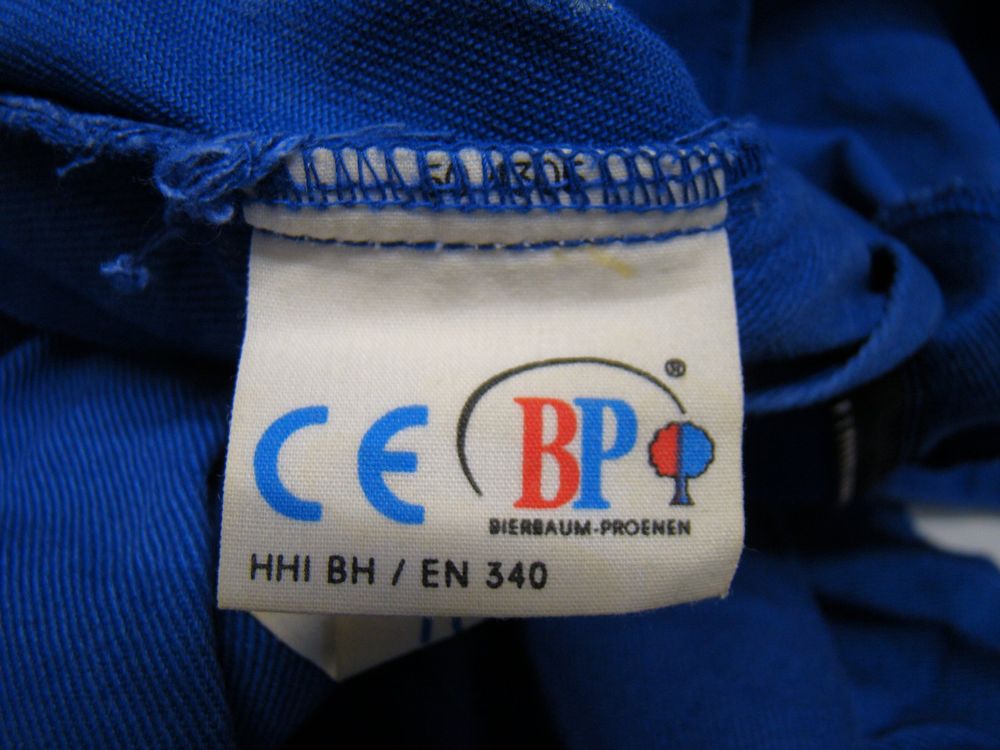 Pantaloni: Arbeitshose Marke BP, blau – Usato da Hergiswil NW venduto da Nunun 2