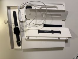 Apple Watch Series 8 45mm Midnight Aluminium GPS LTE