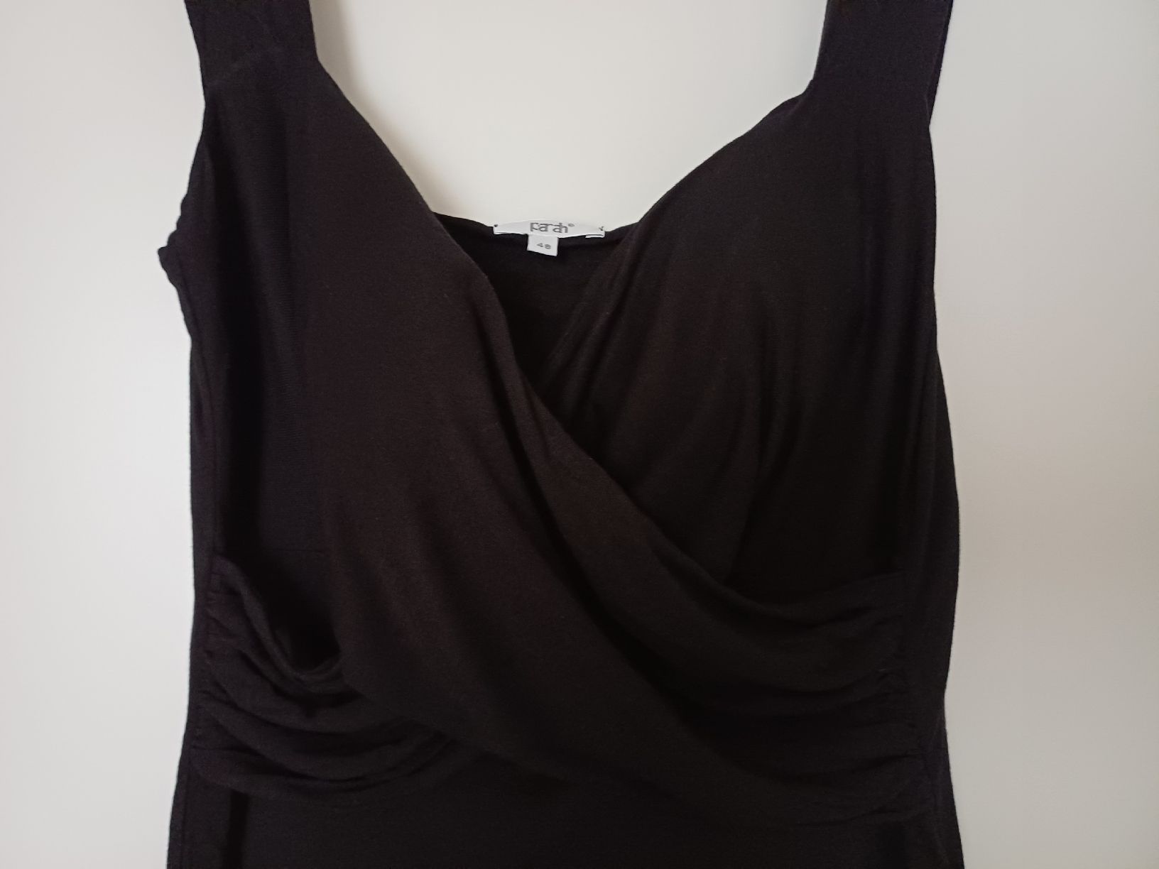 Kleider: Robe, 12 (it 48) Parah – Gebraucht aus Boudry von JulieG13 1