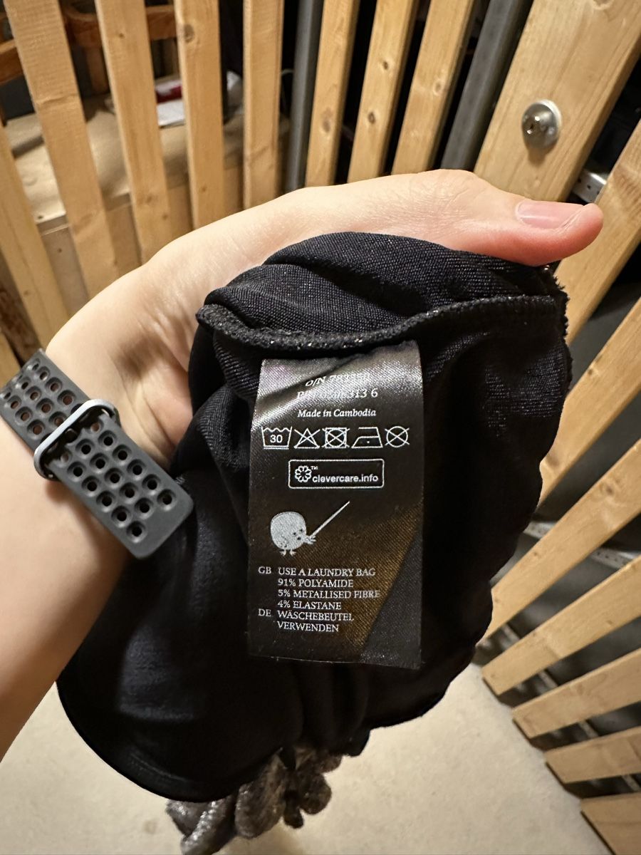 Monki Tute: Glitzer Jumpsuit von Monki – Usato da Uster venduto da staernli4 5