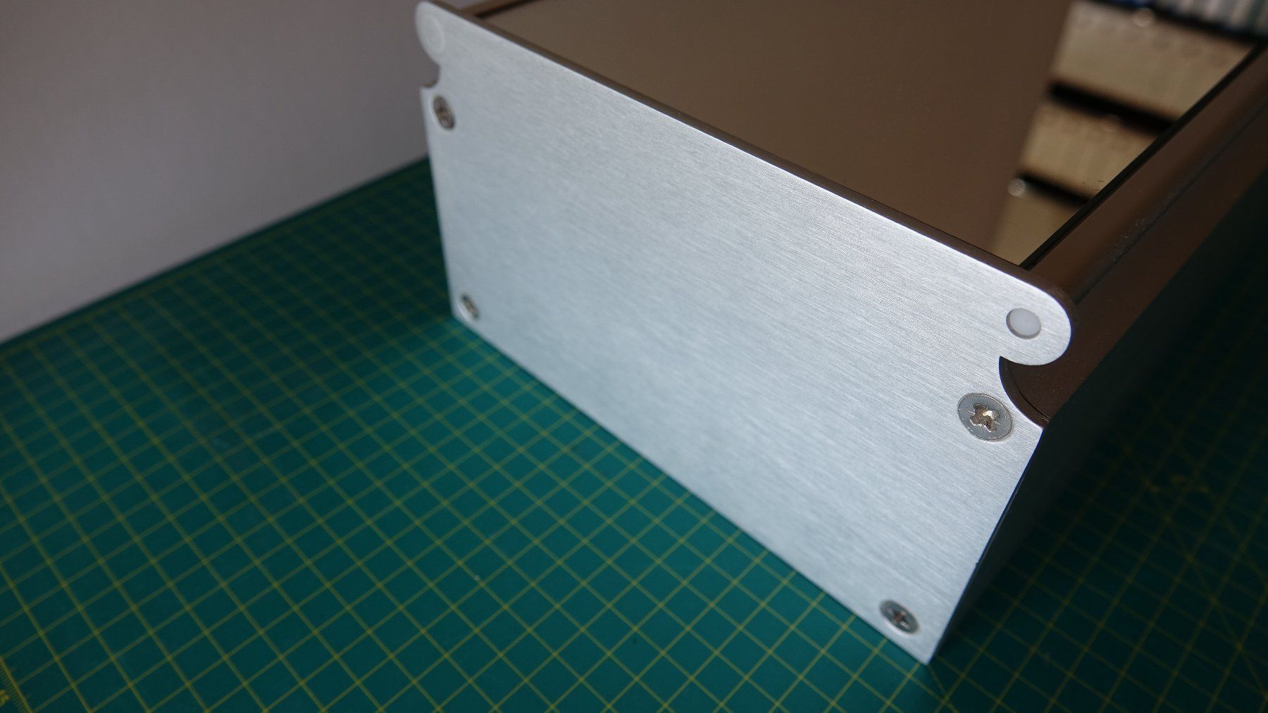 Armadietti a specchio: Aluminium-Spiegelschrank – Usato da Canobbio venduto da rima71 5
