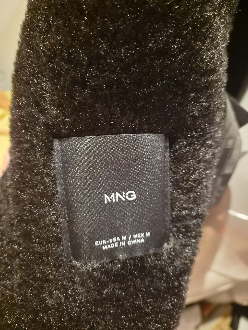 Mango Vestes: Mango bomber hiver – Neuf (Voir description) à Genève par ana_z8yn 4
