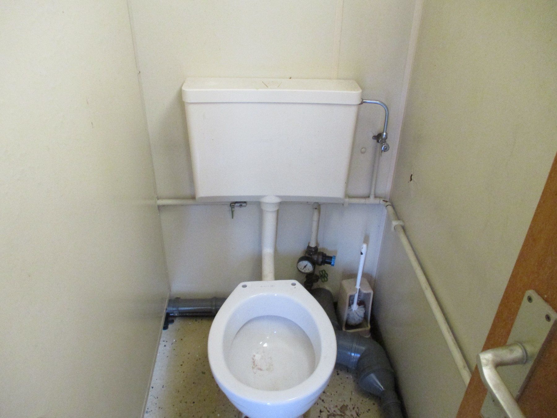 Contenitori edile: WC Container Hofladen Traktoren Bagger Büro – Usato da Dottikon venduto da Konrad08 7