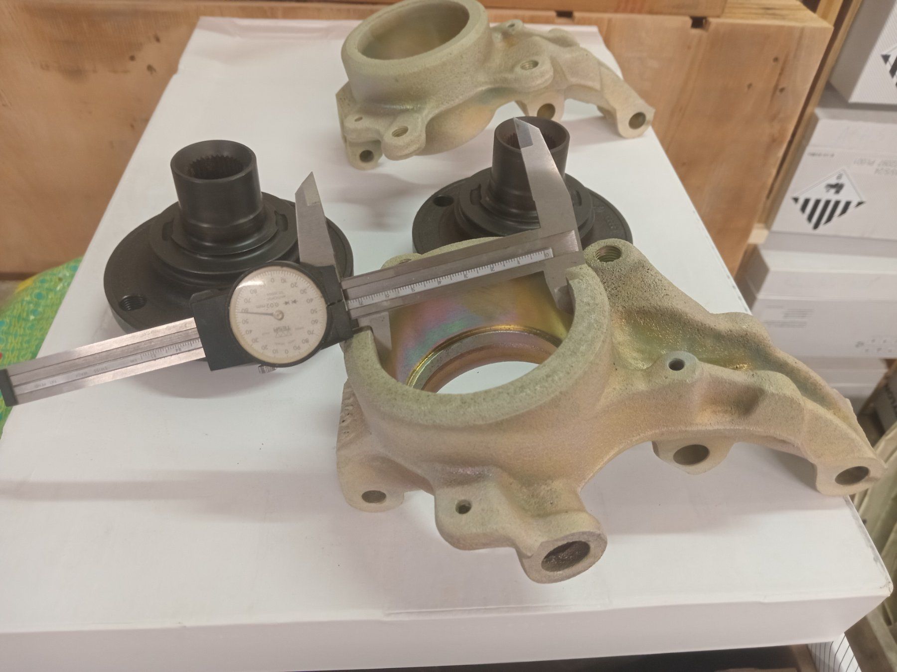 Audi Tutti pezzi di ricambio auto: Federbein Audi 80,90,coupe 8A0412034  8A0412033 set – Usato da Obergösgen venduto da typ_qb9v 6
