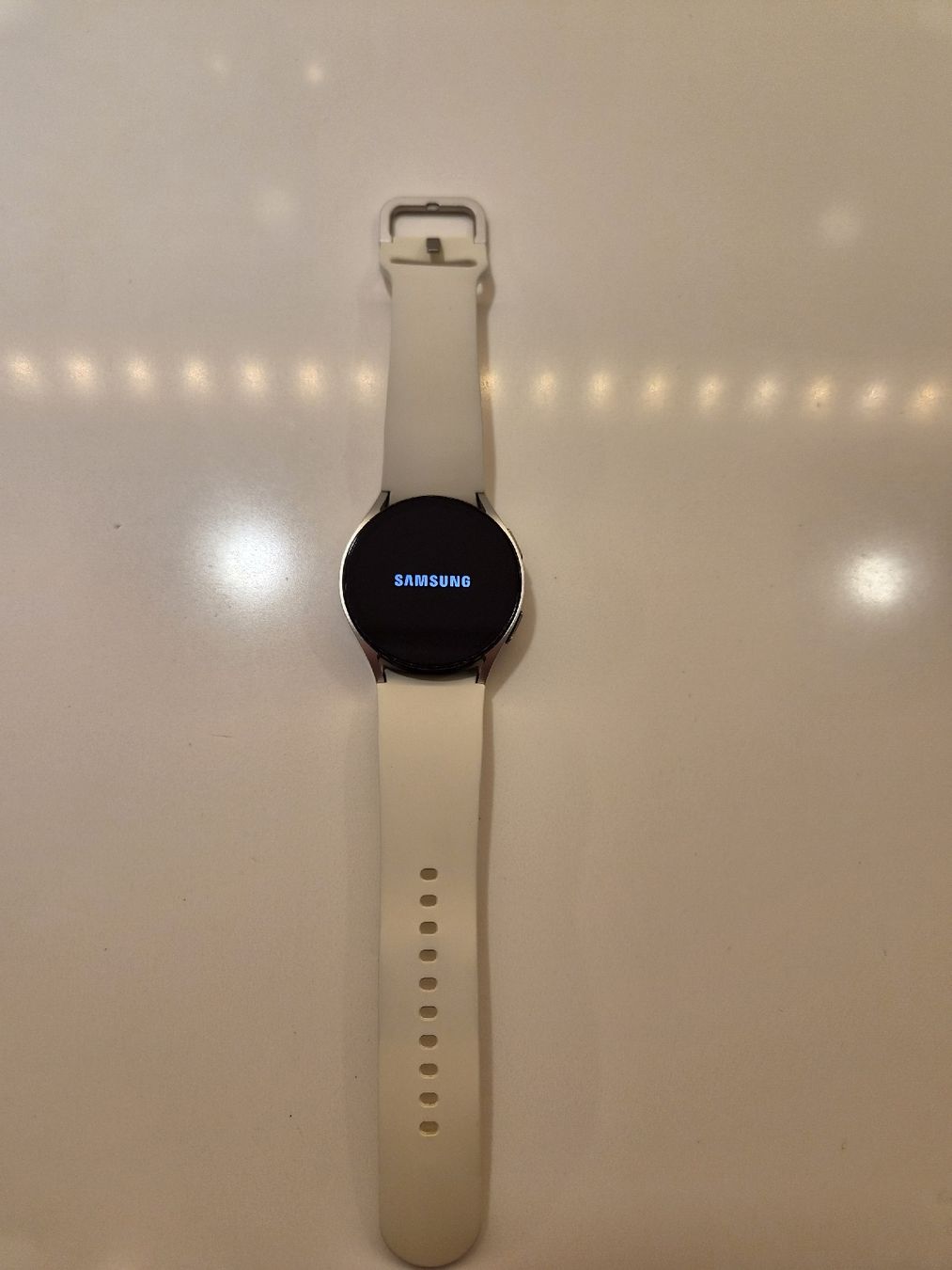 Samsung Smartwatch: Samsung Galaxy Watch 6 – Usato da Schöftland venduto da Gurumlai