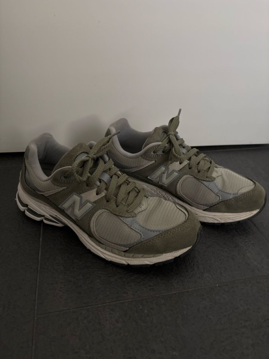 New Balance Herrenschuhe: New Balance Sneaker Gr. 38 – Gebraucht aus Sarnen von leonie.vera