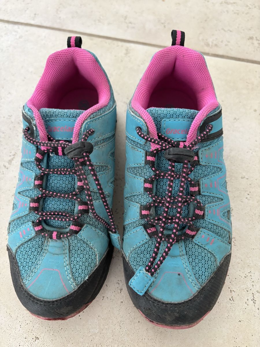 Graceland Scarpe per ragazze: Graceland Wanderschuhe, Gr. 30, Türkis/Pink – Usato da Rüti ZH venduto da Crystal_Bloom