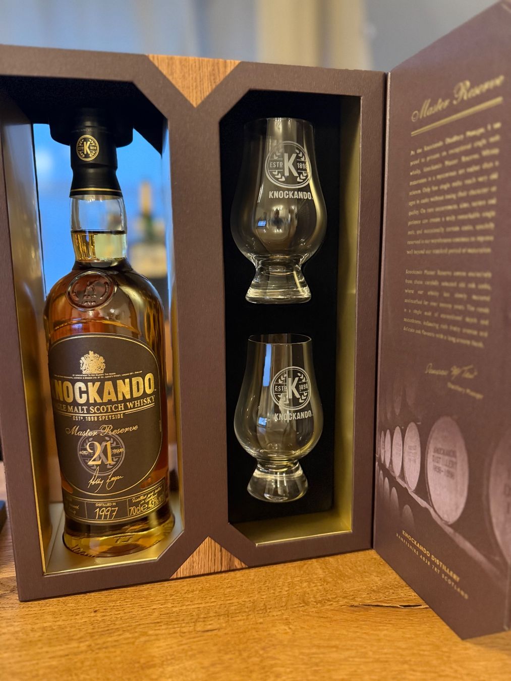 Bevande alcoliche: 2x Knockando 21 Jahre Single Malt & Monkey Shoulder Whisky – Usato da St. Gallen venduto da tico83 4