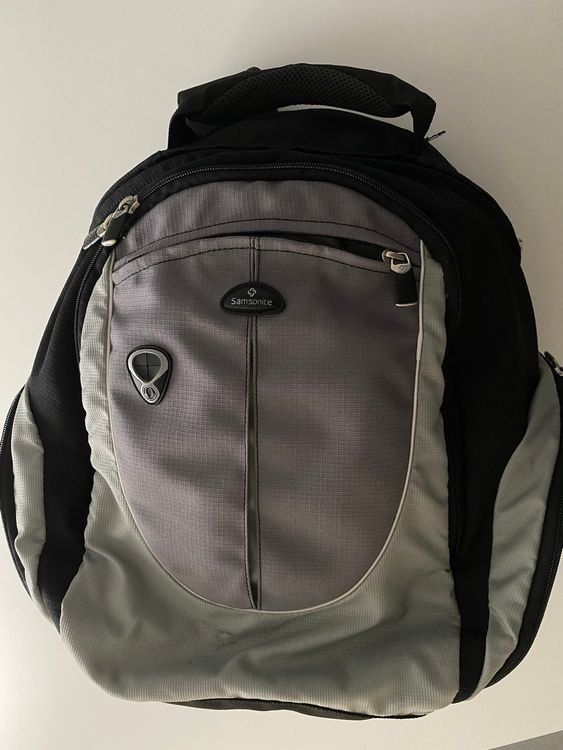 Samsonite Zaini: Samsonite Rucksack schwarz-grau – Usato da Basel venduto da Verkauf_Aral