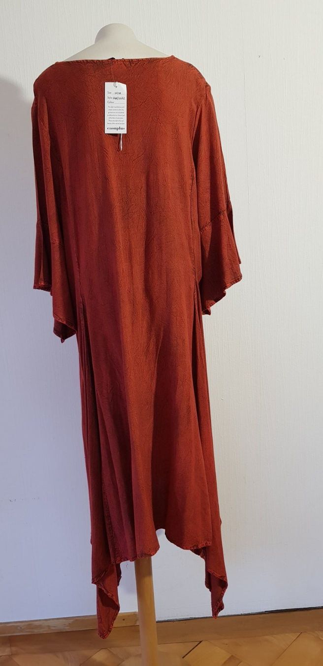 Vestiti: Kleid, Neu, eaonplus, Gr. 50 52 54 – Nuovo e nell'imballaggio originale da Uster venduto da Astral 5