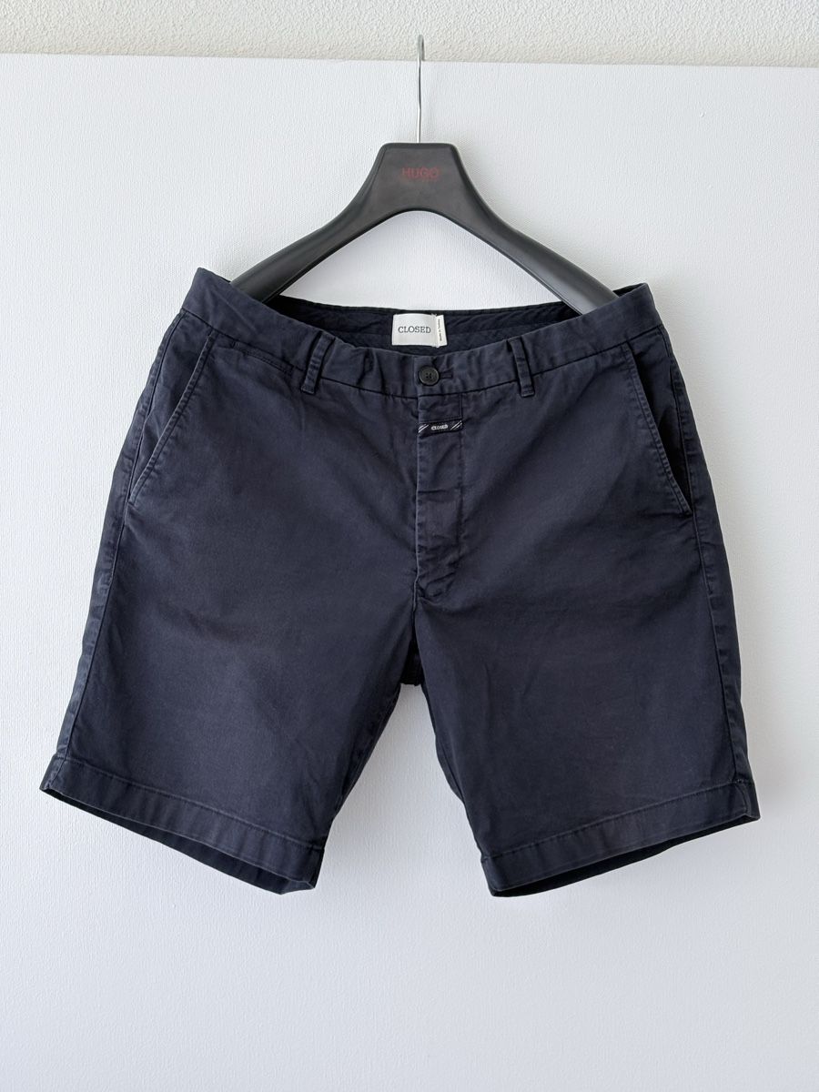 Closed Pantaloni: Chinos Shorts Closed Gr. 33 – Usato da Zürich venduto da auto-moto