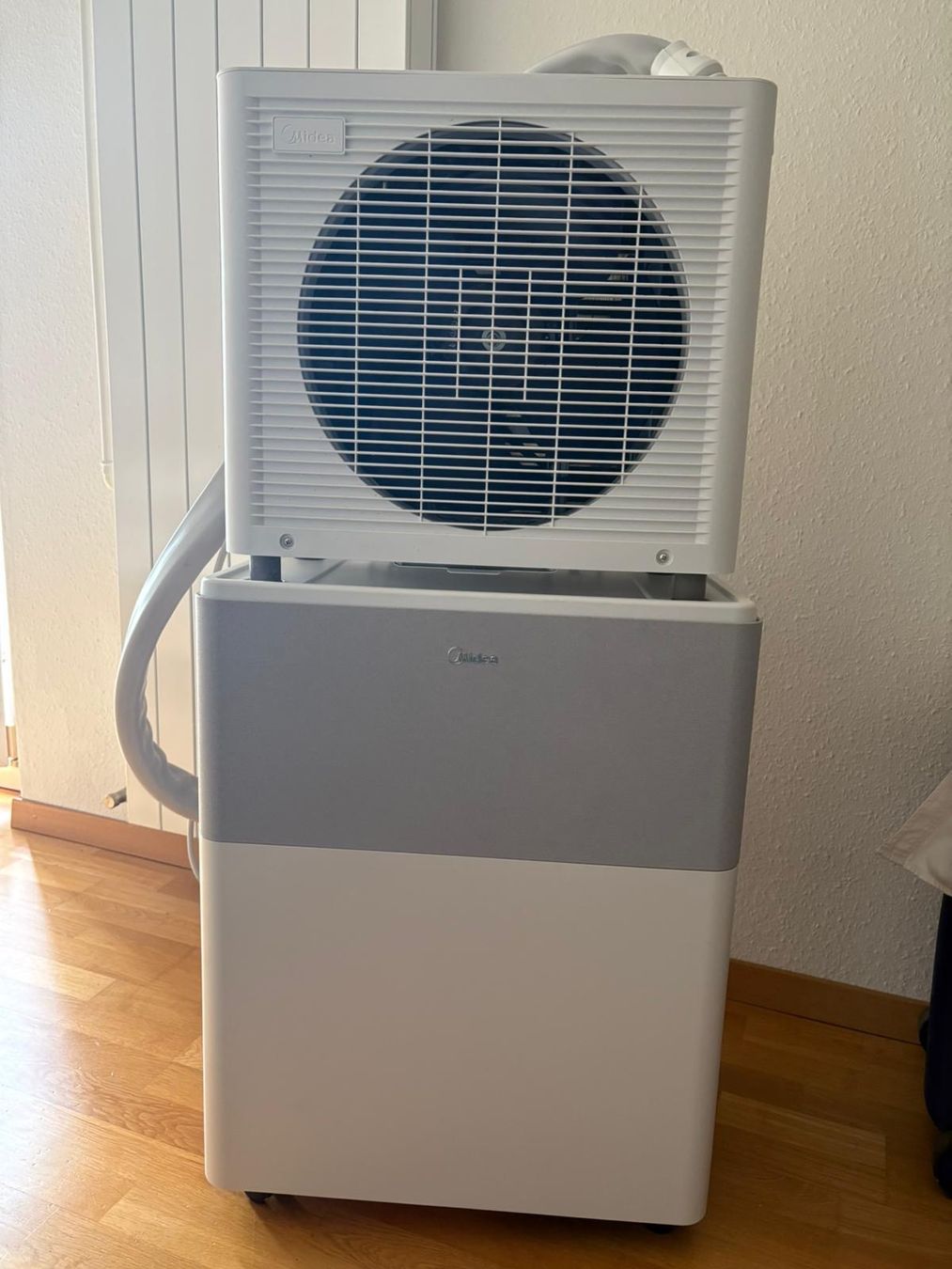 Midea Condizionatori: Midea Portasplit Cool – Nuovo (secondo la descrizione) da Zürich venduto da rafaellima0