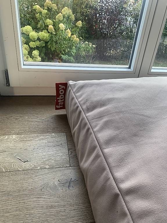 Niches, paniers: Hundebett – D'occasion à Wiler b.Utzenstorf par annahz 1
