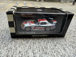 Minichamps 1:43 Chrysler Viper GTS-R Le Mans 400011458