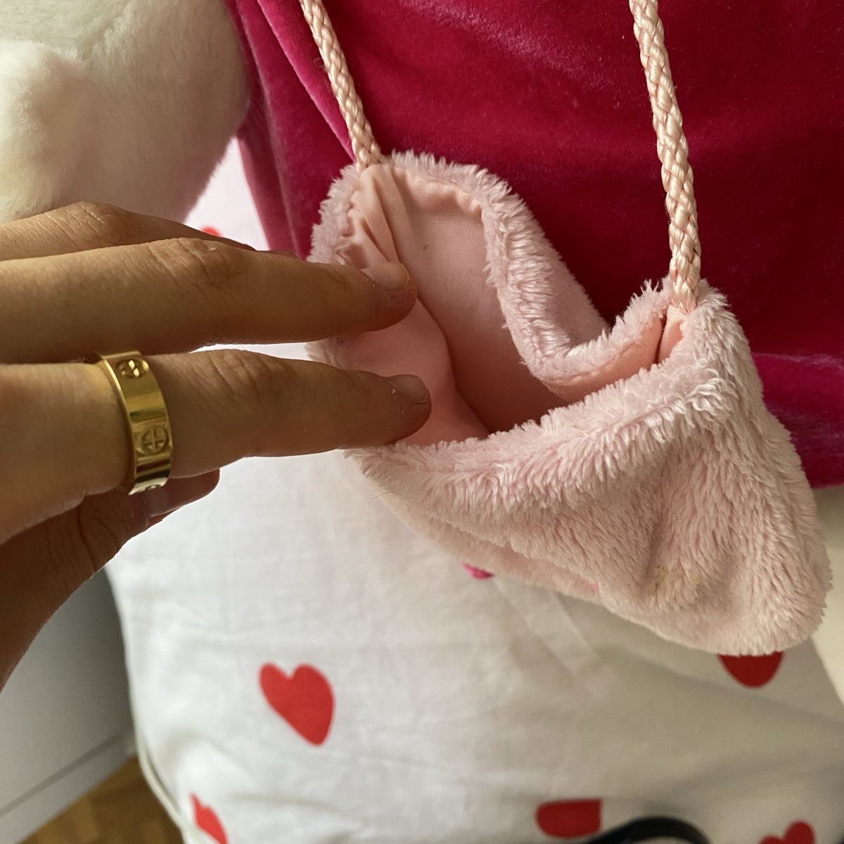 Hello Kitty Spielzeuge: Hello Kitty XXL Plushtier Sanrio 2010 – Gebraucht aus Givisiez von dor_xb9k 3