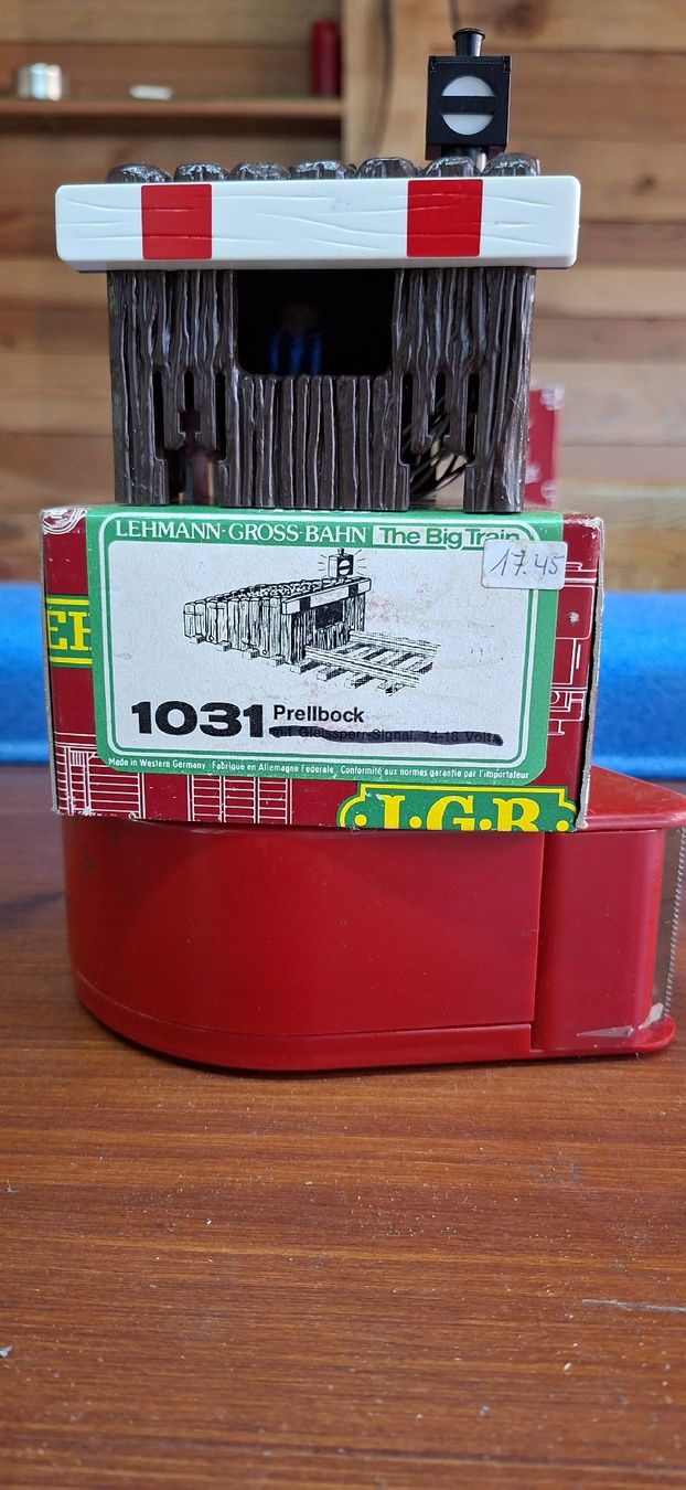 LGB Modellini di ferrovie: LGB 1031 Prellbock mit Beleuchtung – Nuovo e nell'imballaggio originale da Münsingen venduto da wd65