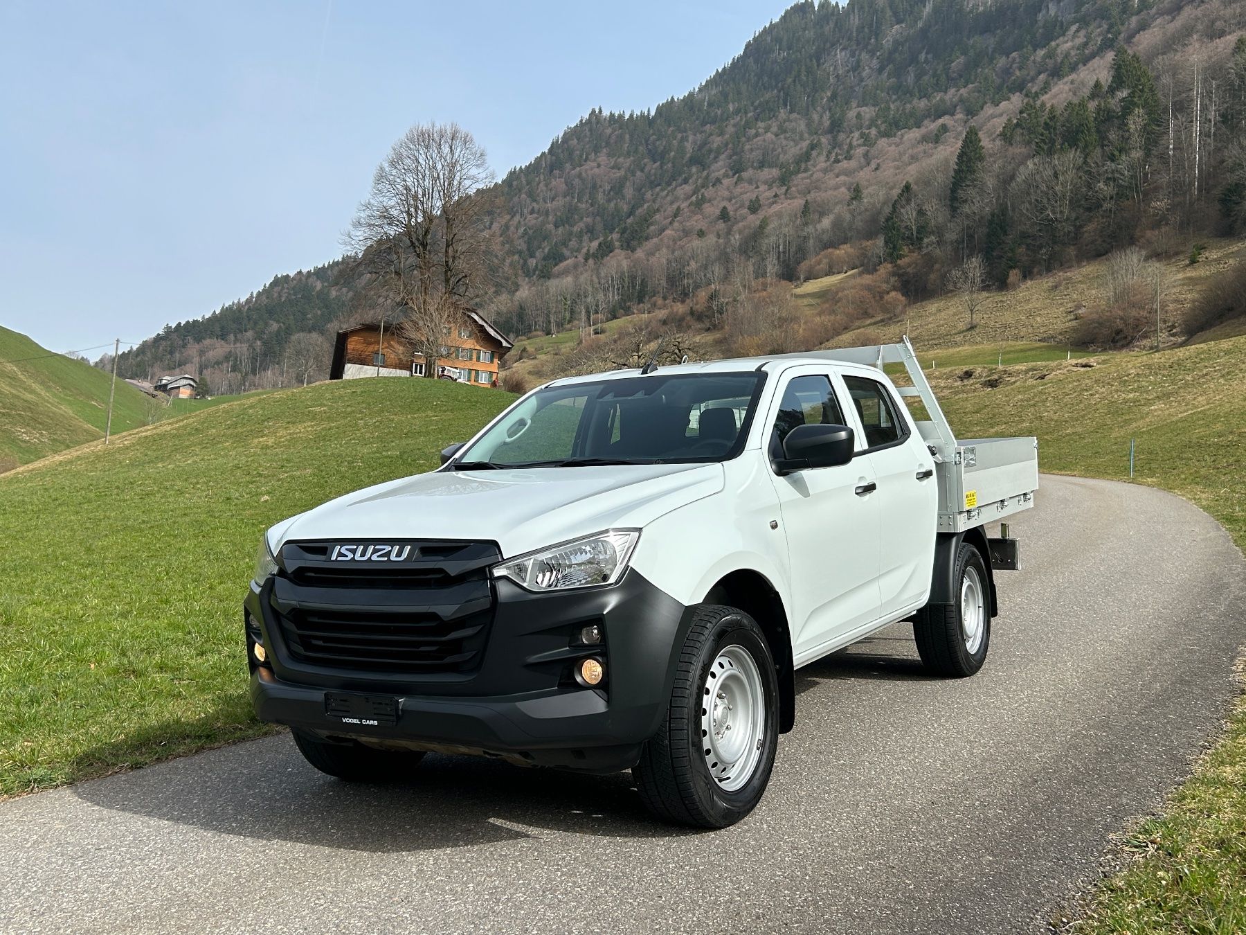 Isuzu Autos: ISUZU D-MAX 1.9 CrewCab N60FF 4x4 AT – Gebraucht aus Escholzmatt von schweizer007 2