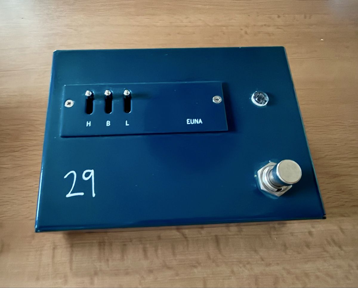 Strumenti musicali: 29 Pedals EUNA Pedal - good condition – Usato da Vordemwald venduto da gerard.green 1