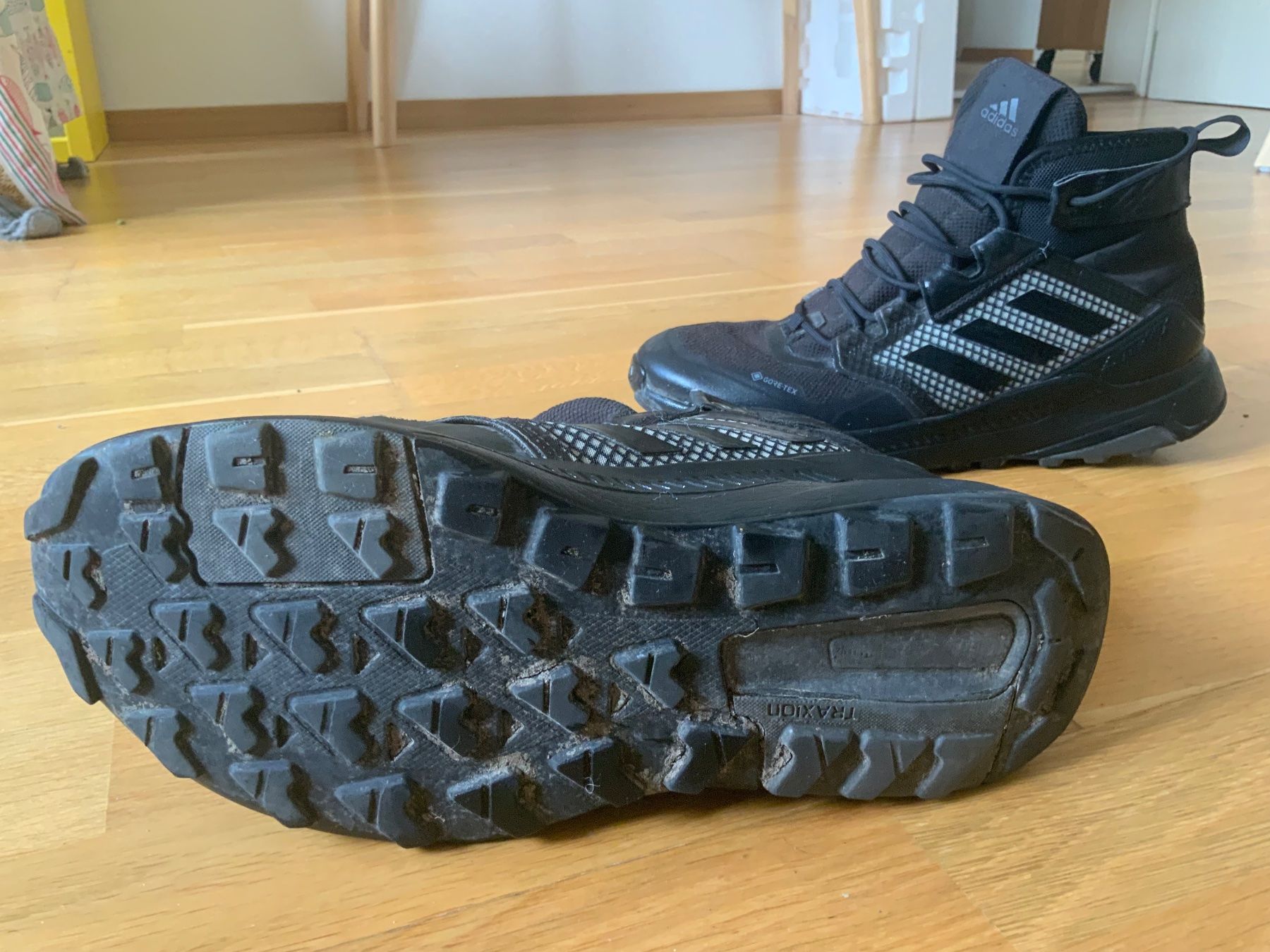 Adidas Scarpe da uomo: Chaussures Terrex Gore-tex – Usato da Zürich venduto da Franconeirav. 3