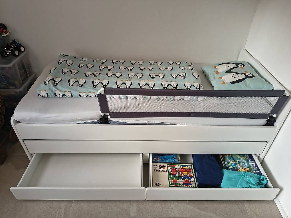 Betten: Bett Ausziehbar – Gebraucht aus Tobel von veit_trophy91