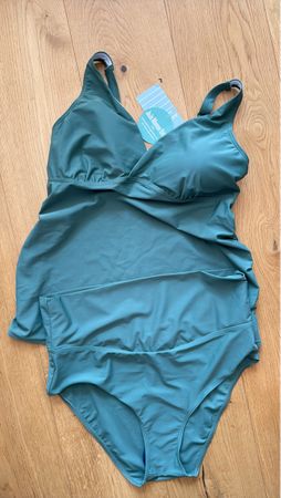 Wunderschöner Badeanzug von JoJo Maman Bébé, Grösse 38 M