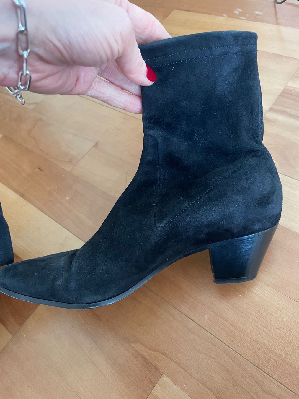 Maje Scarpe da donna: MAJE Paris black suede ankle boots, size 38 – Usato da Zürich venduto da Mariva1 1