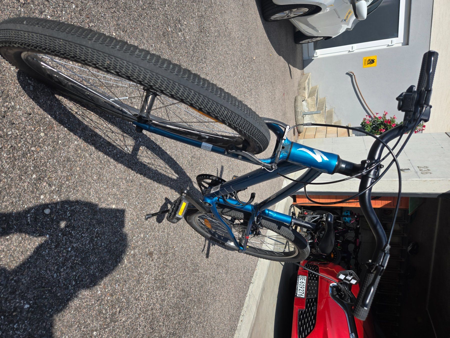 Specialized Biciclette: Velo Specialized Jett 24 pouces – Usato da Crémines venduto da Blakedrake 1