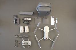 DJI Mavic 2 Pro inklusive umfangreichem Fly-More-Zubehör