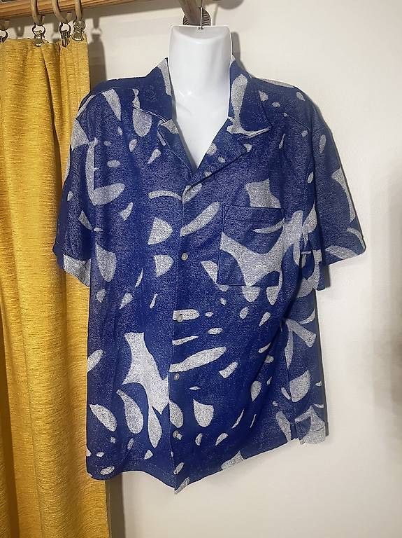 Hemden: Chemise bleu – Gebraucht aus Cheiry von dam_pd2m