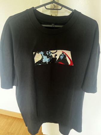 Solo Leveling Oversized T-Shirt Black, Etikette & Ungetragen