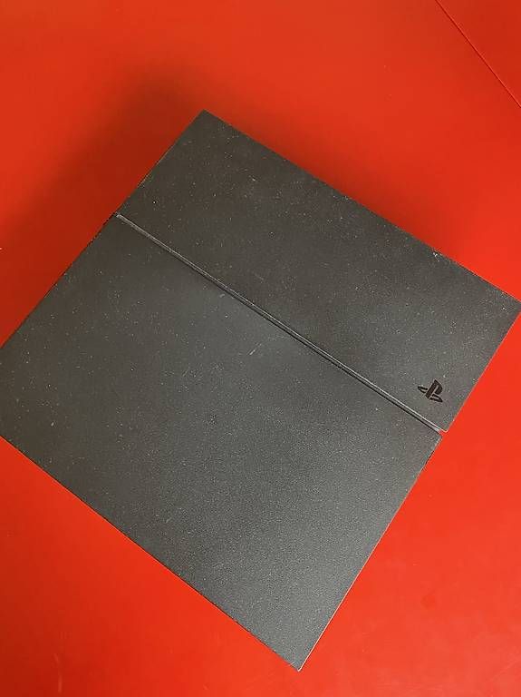 Console: PlayStation 4 sans accessoires  – Difettoso da Bassins venduto da nip_7bhz 3