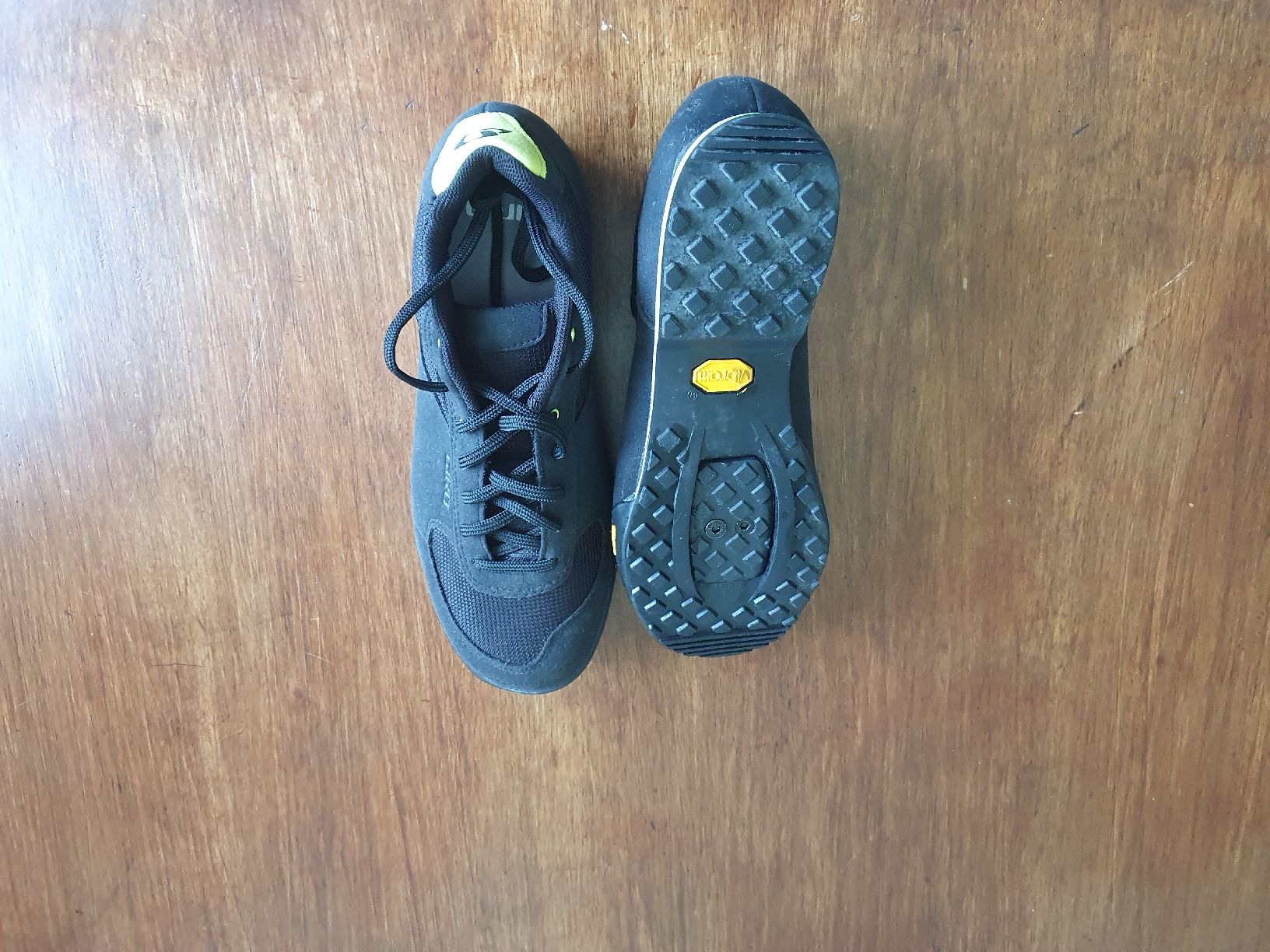 Chaussures femmes: Giro Bikeschuhe Gr.41 – Neuf avec emballage d'origine à Gelterkinden par ret_b8nc