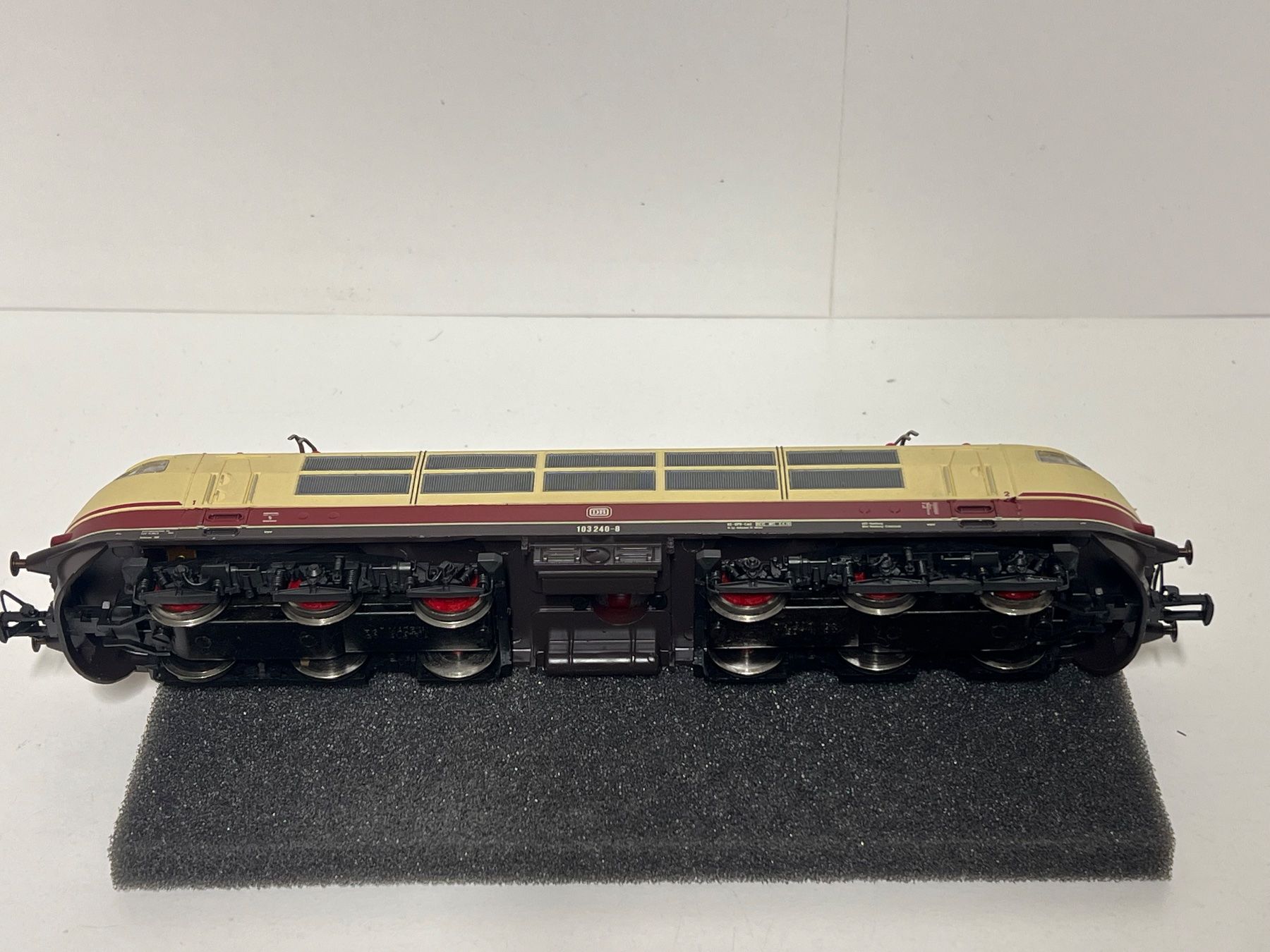 Roco Modellini di ferrovie: Roco DB  BR   103240-8  H0/DC Analog – Usato da Neuenhof venduto da ludovicco 5