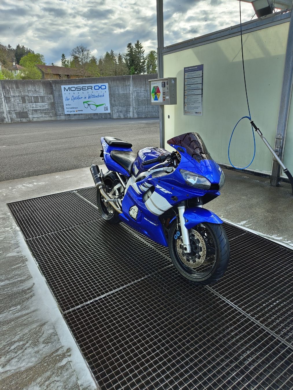 Yamaha Strasse: Yamaha YZF-R6 RJ03 – Gebraucht aus Waldkirch von Lehmi04