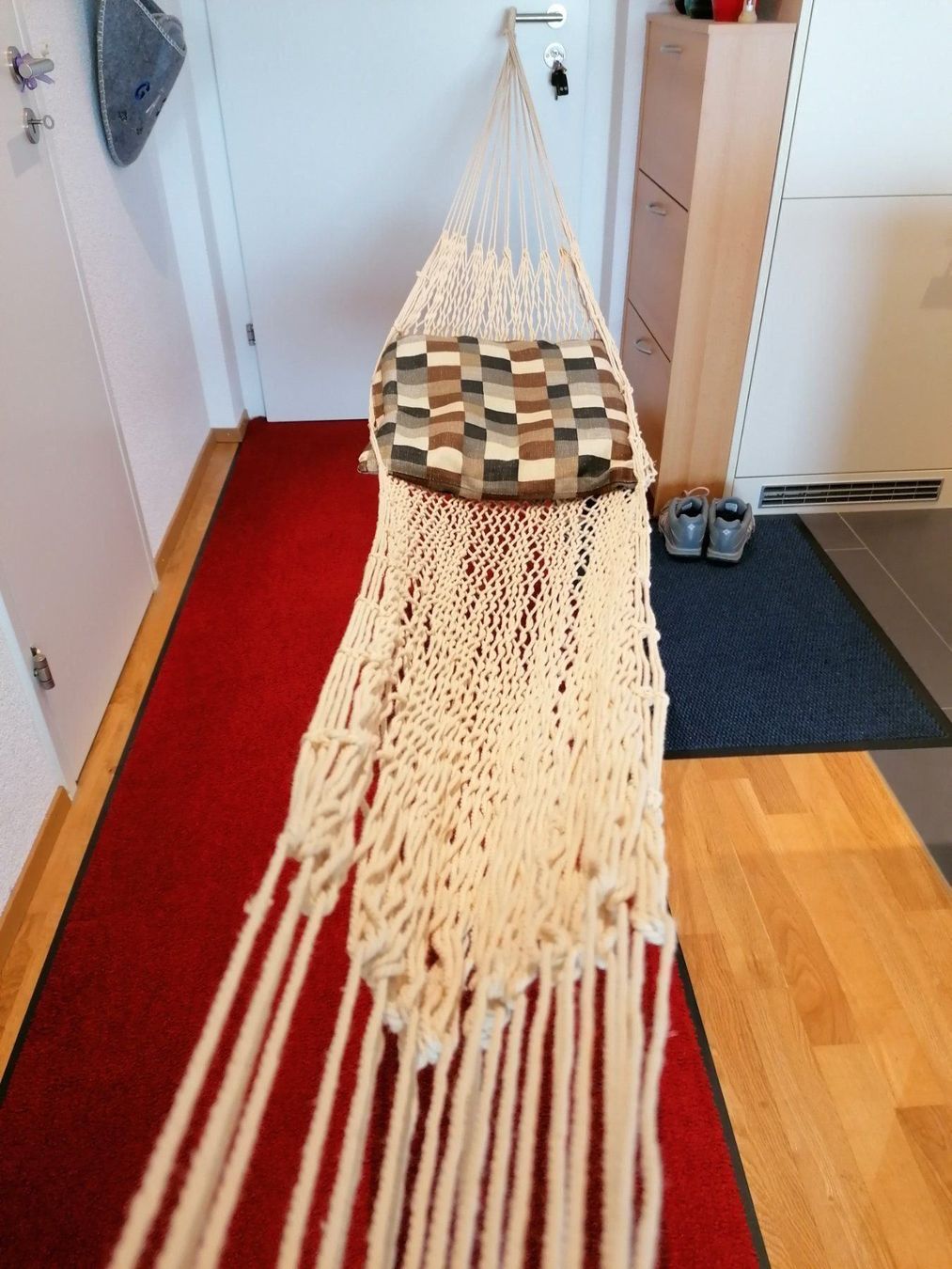 Amache: Hängematte gestrickt weiss – Usato da Muri AG venduto da goodmood17 4