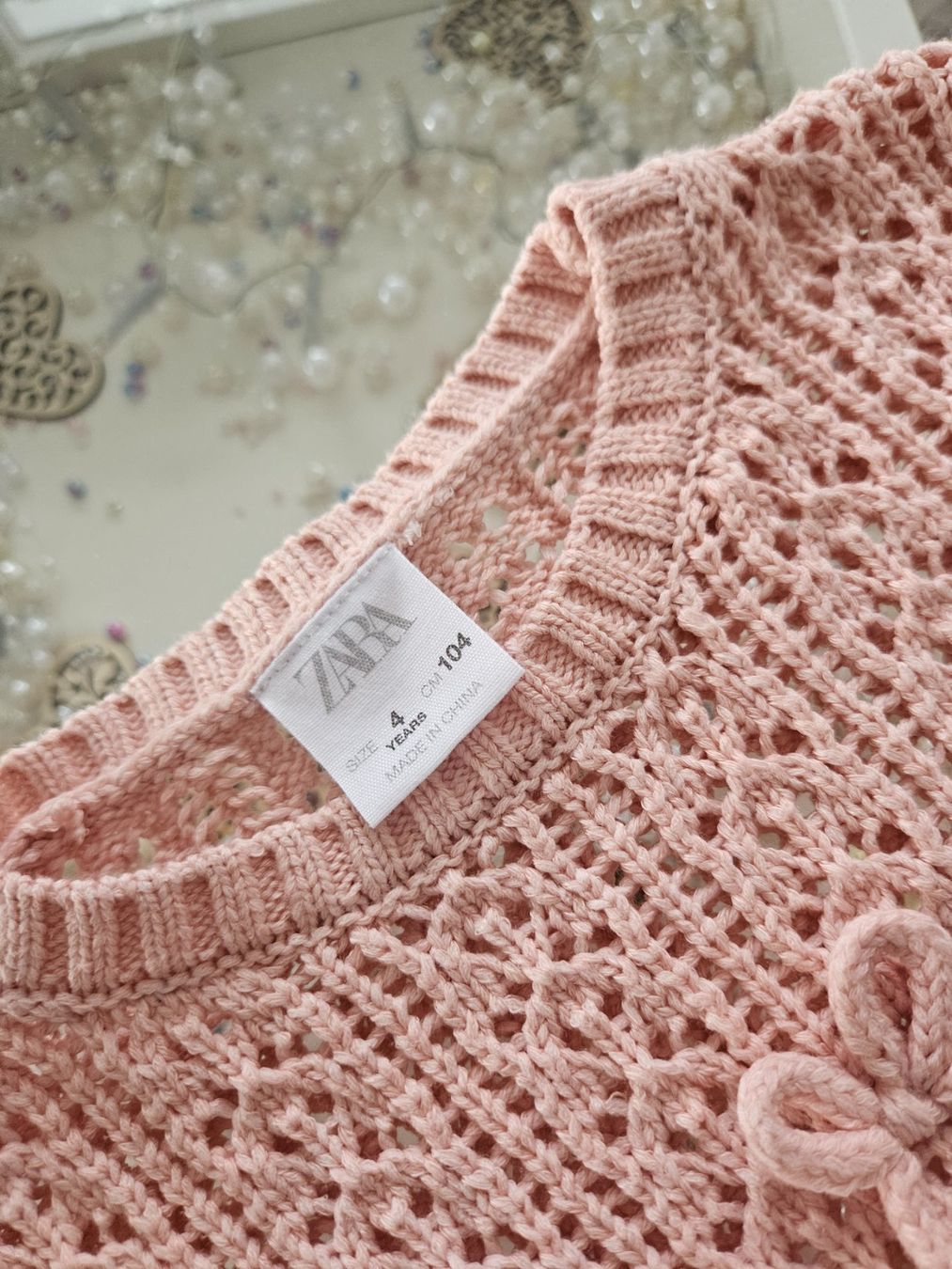 Zara Pullover & Sweatshirts: Zara Pullover rosa mit Schleifen – Gebraucht aus Unterägeri von Sleepbear 1