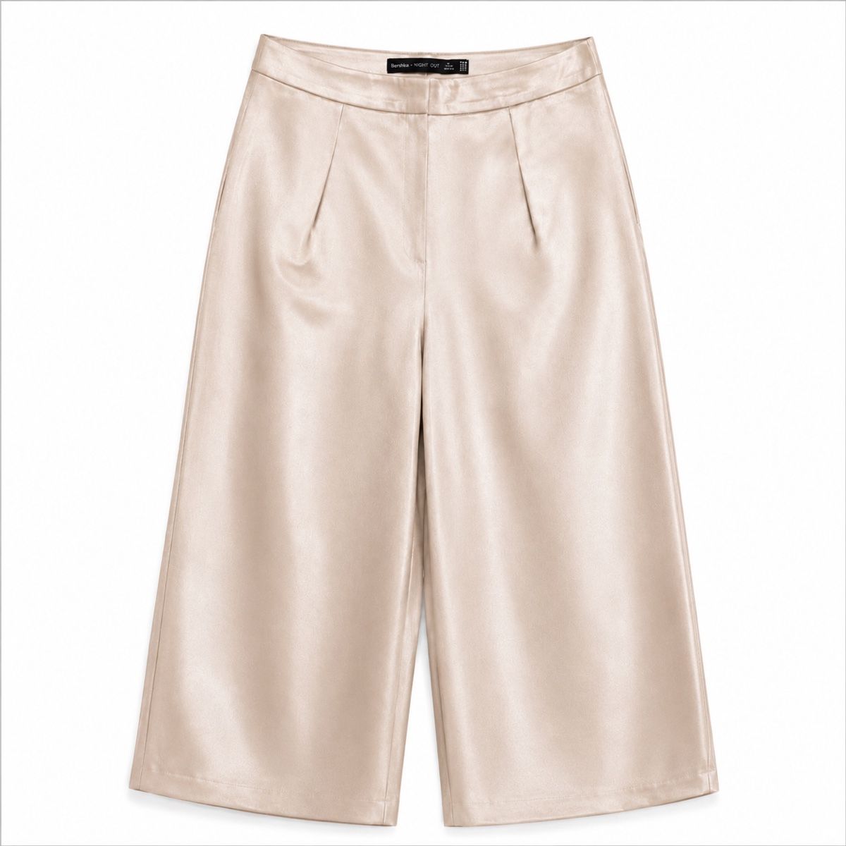 Bershka Lotti di vestiti: Bershka Satin Zweiteiler Beige – Nuovo e nell'imballaggio originale da Aarberg venduto da LovelyThings_ 2