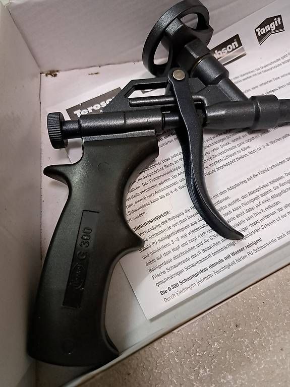 Tutti gli attrezzi: Schaumpistole G300 / Henkel – Nuovo e nell'imballaggio originale da Uznach venduto da gartenri 1