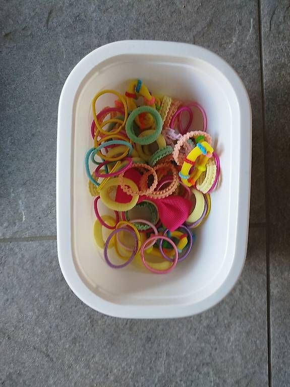 Accessoires pour cheveux: Haar Gummi  – D'occasion à Bätterkinden par sch_s6nb 4
