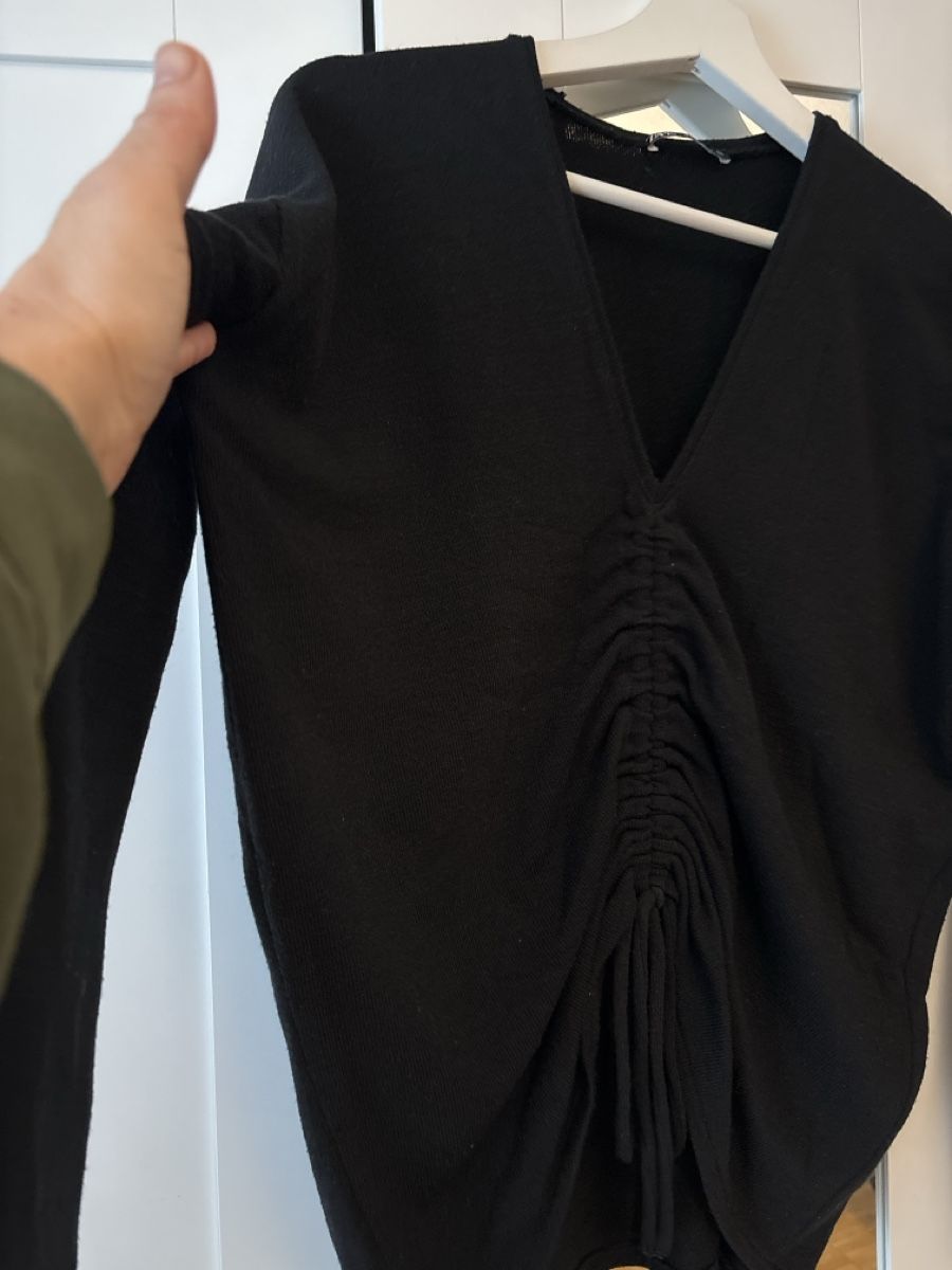 H&M Kleiderpakete: Zara Pullover&H&M Sweetshirt und H&M Kappe – Gebraucht aus Herisau von sen_8w8b 2