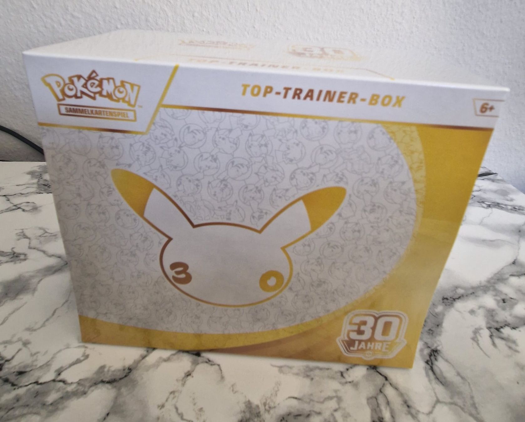 Pokémon Carte collezionabili: Pokemon 30th Anniversary Mega Bundle – Nuovo e nell'imballaggio originale da Basel venduto da poopssi 2