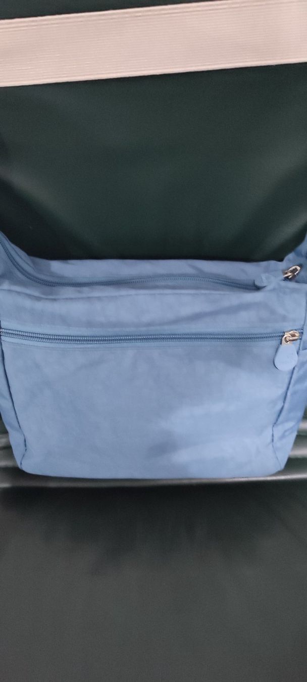 Borse da donna: Sac à main bleu – Nuovo (secondo la descrizione) da St-Cergue venduto da Neviana 1