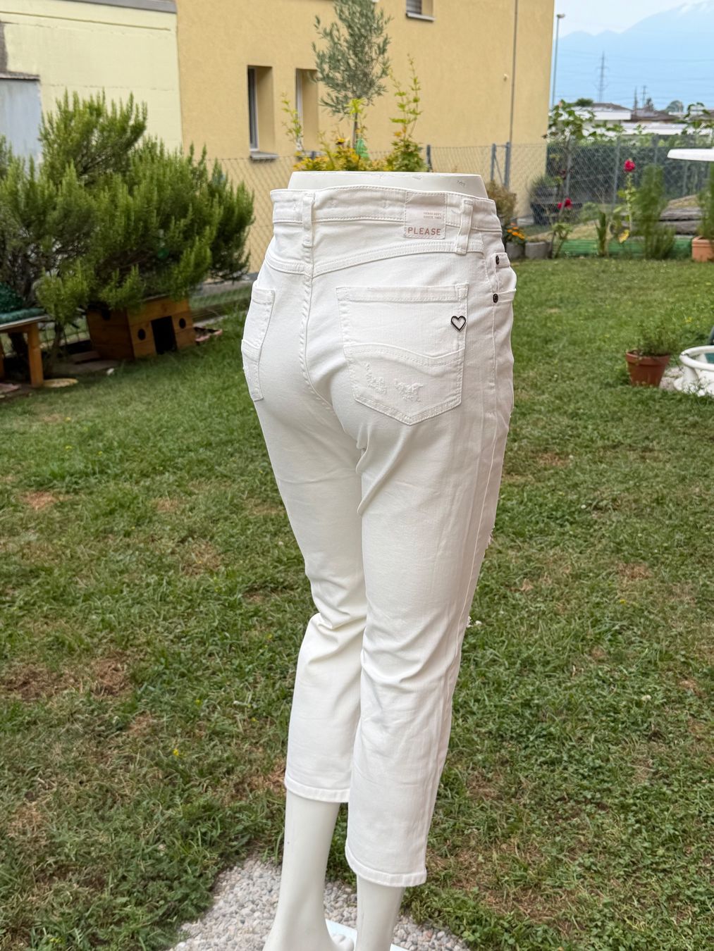 Please Jeans Pantaloni: Please - 7/8 Hosen - Gr. S - Top zustand – Usato da Cugnasco venduto da tizianaq 1