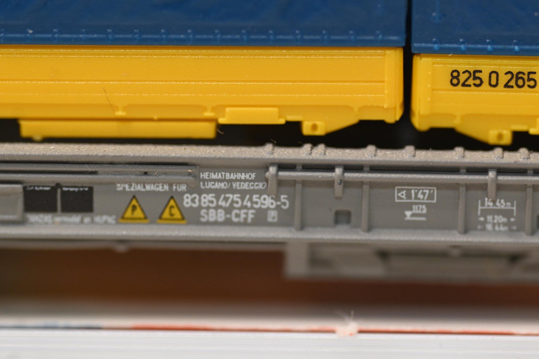 Roco Modelleisenbahnen: Hupac Danzas Güterwagen Roco Spur N – Gebraucht aus Laupen ZH von Zmoewe 4