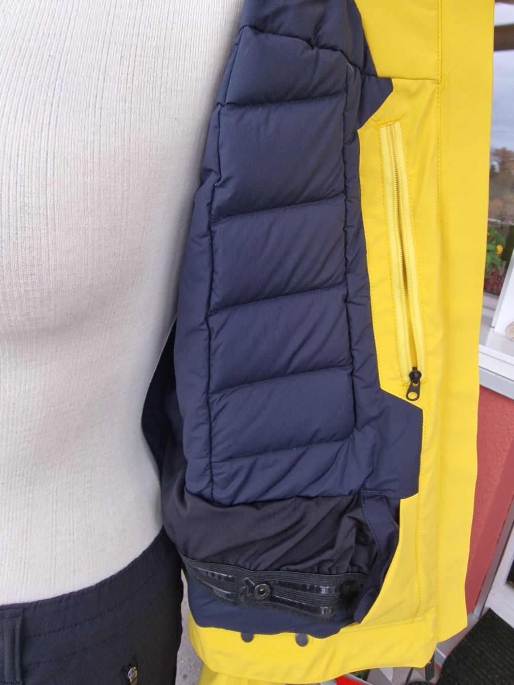 Peak Performance Giacche: statt 700.- neue Peak Performance Skijacke – Nuovo e nell'imballaggio originale da Rüti ZH venduto da shanenya 6