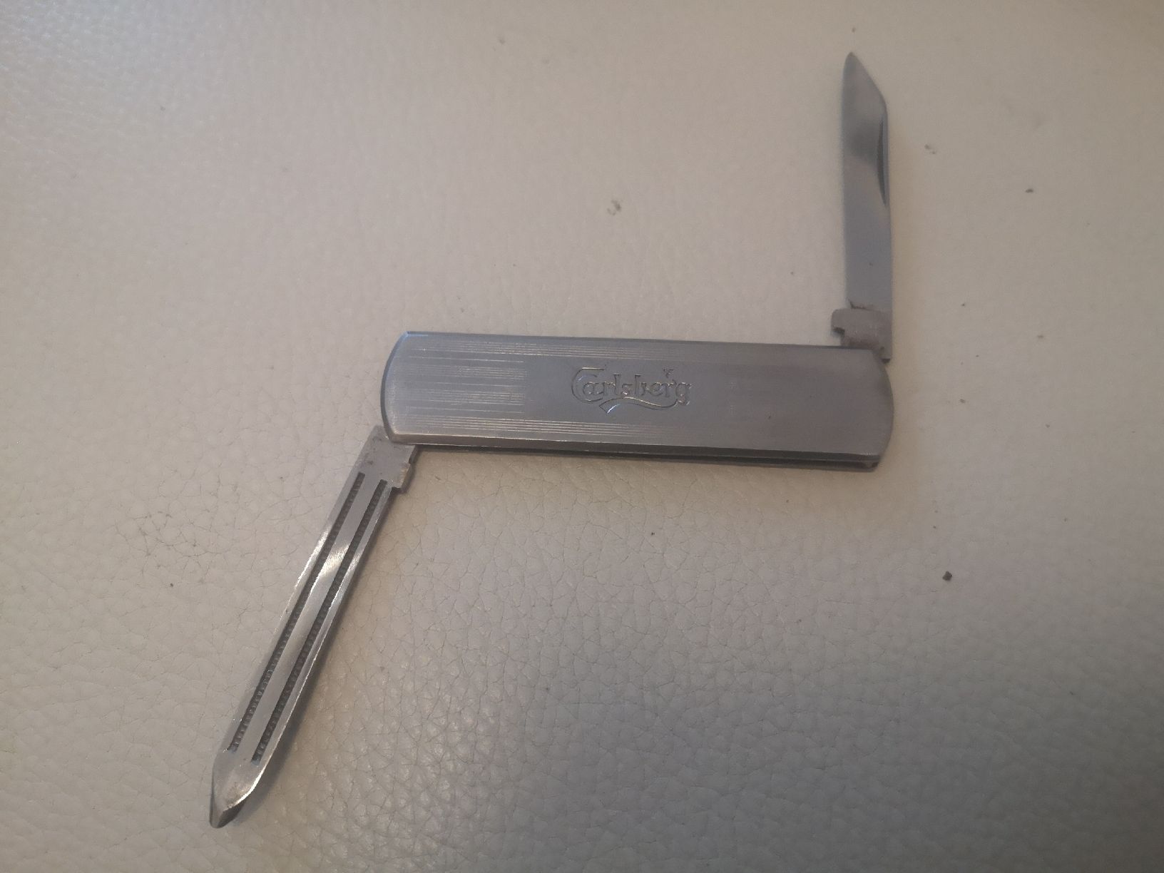 Taschenmesser: Carlsberg Taschenmesser, Edelstahl, – Gebraucht aus Belp von mar_76s8